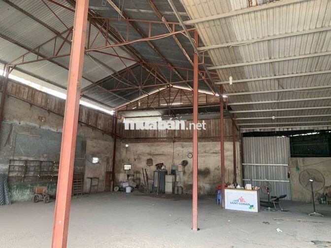 Cho thuê xưởng, mặt bằng kinh doanh 200m2 QL 1A, Long Bình, Đồng Nai