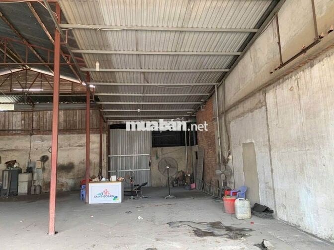 Cho thuê xưởng, mặt bằng kinh doanh 200m2 QL 1A, Long Bình, Đồng Nai