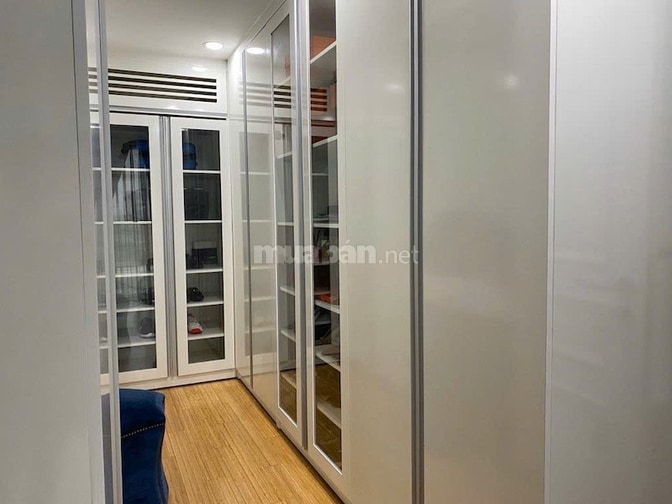 Bán penthouse The Estella, Phường An Phú, 205m2, full nội thất, 32 tỷ
