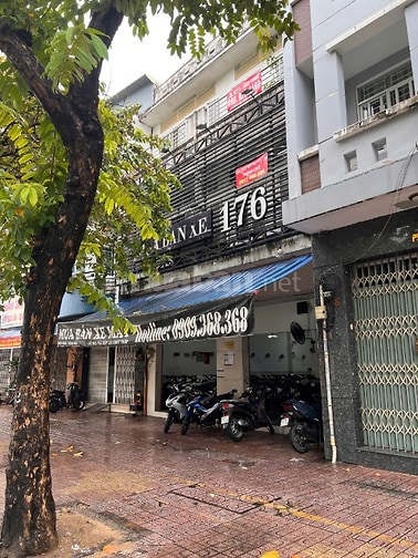 Nguyên Căn MT Minh Phụng - Diện tích: 8,5 x 26m. 3 Tầng