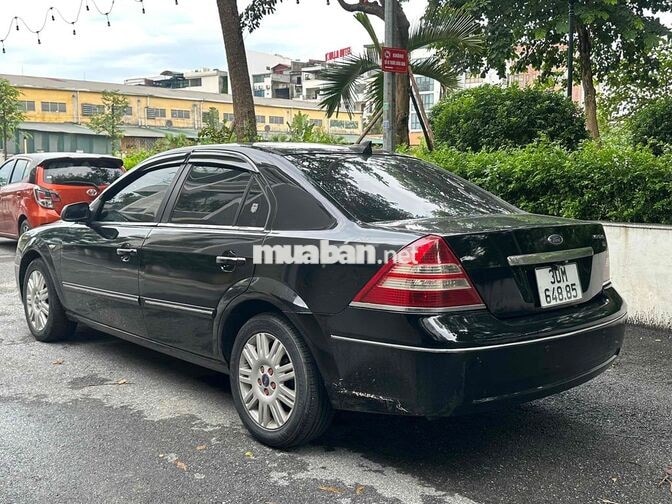 Ford Mondeo 2.0 Đen