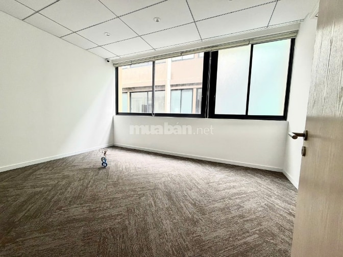 Giảm 16 tỷ Mặt tiền đường 1T4L hoàn thiện có thang máy đã có Sổ hồng