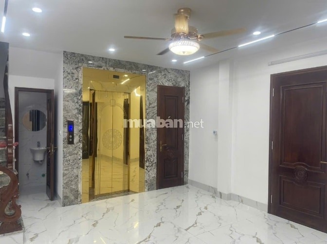 Bán nhà ngõ 204 đường Trần Duy Hưng Cầu Giấy, 6 tầng thang máy, lô góc