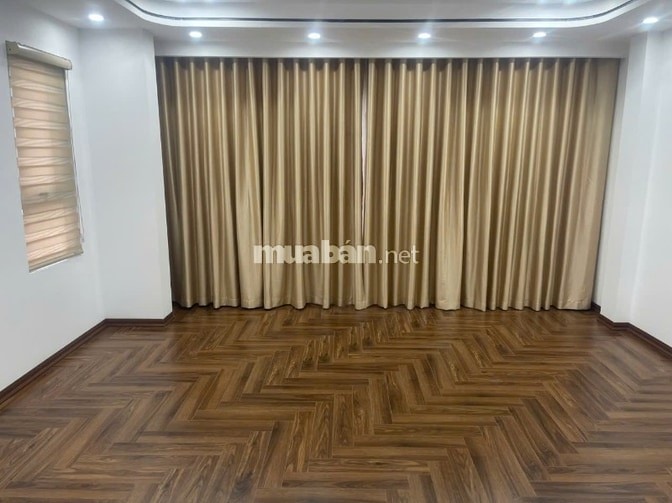 Bán nhà ngõ 204 đường Trần Duy Hưng Cầu Giấy, 6 tầng thang máy, lô góc