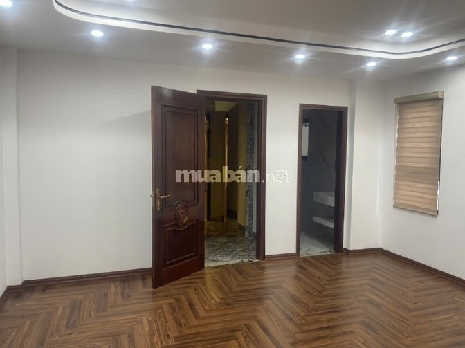 Bán nhà ngõ 204 đường Trần Duy Hưng Cầu Giấy, 6 tầng thang máy, lô góc