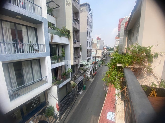 65 triệu/tháng, Cho thuê nhà mặt tiền 10 - Đường 49B, Thảo Điền, Q 2.
