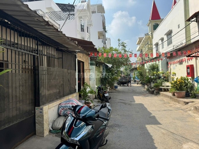 Nhà đường số 9 F4Q8 đường xe hơi 3,6m x 16m, 1 lầu 