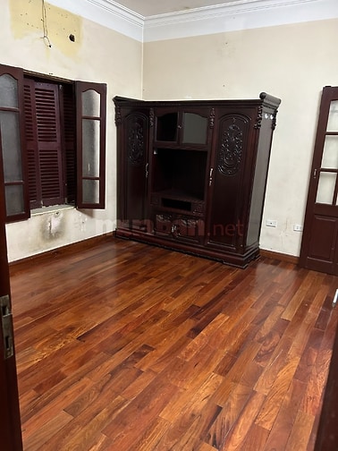 CC Cho thuê căn hộ TT Ban KT TW 195-B5 Đội Cấn,Ba Đình