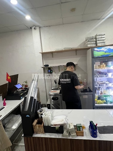 Sang quán trà sữa giá 60 triệu - giá thuê 11 tr/ tháng