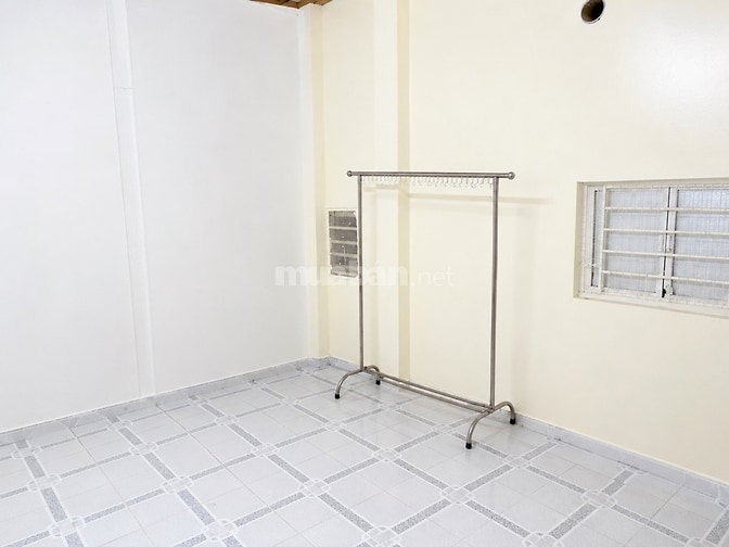 Chủ hạ 2 tỷ Bán nhà XVNT, Bình Thạnh 58m2 6PN Hàng Xanh 5.5tỷ