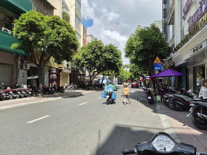 NHÀ ĐẸP 4 TẦNG KINH DOANH MẶT TIỀN LÊ THỊ RIÊNG QUẬN NHẤT 19.99 TỶ