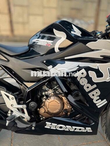 Honda CBR 150R abs 2025 Đen JAPAN xe lướt mới