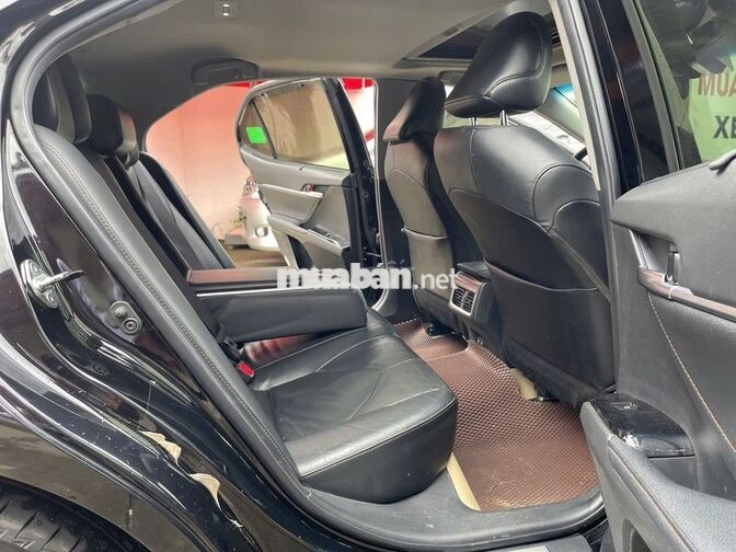 CAMRY 2.5Q 2020 -TẠI HÃNG TOYOTA SURE-GIÁ CÒN GIẢM