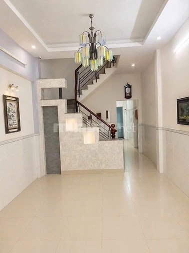  CHO THUÊ NHÀ MẶT TIỀN KHU TÊN LỬA