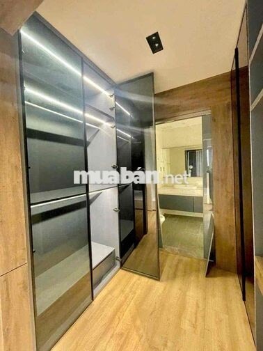 Cho Thuê Nhà Đẹp Sẵn Nội Thất gần Tân Phú