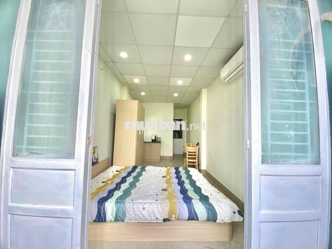🔥PHÒNG BAN CÔNG FULL NỘI THẤT_GẦN CV GIA ĐỊNH_KHU SÂN BAY