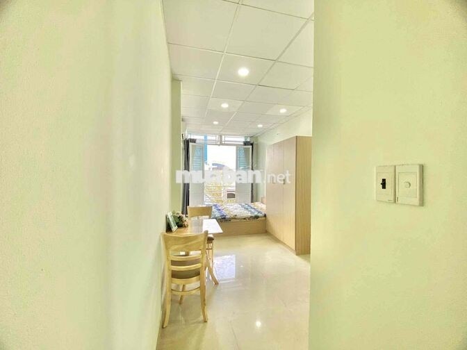 🔥PHÒNG BAN CÔNG FULL NỘI THẤT_GẦN CV GIA ĐỊNH_KHU SÂN BAY