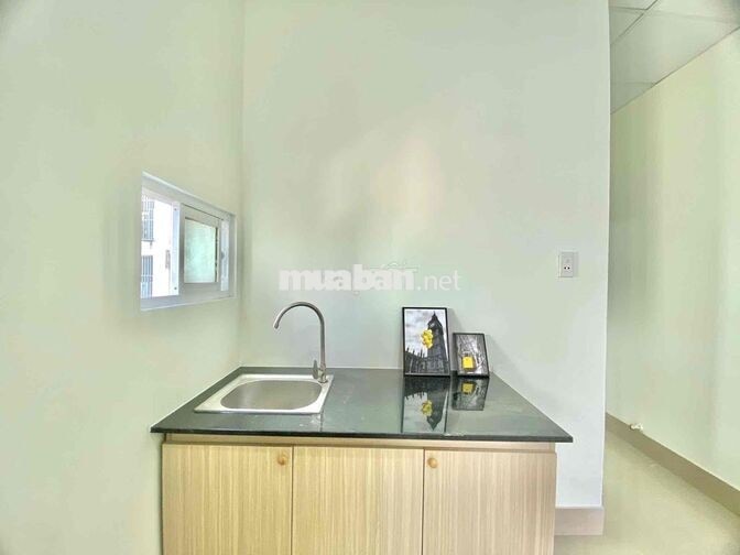 🔥PHÒNG BAN CÔNG FULL NỘI THẤT_GẦN CV GIA ĐỊNH_KHU SÂN BAY
