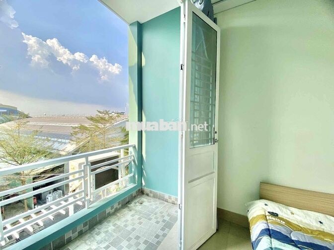 🔥PHÒNG BAN CÔNG FULL NỘI THẤT_GẦN CV GIA ĐỊNH_KHU SÂN BAY