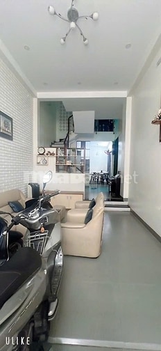 Nhà đẹp 62m2 x 5 tầng HXH đường CMT8 chỉ 12 tỷ 0946546266