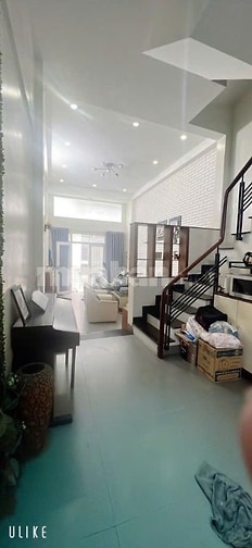 Nhà đẹp 62m2 x 5 tầng HXH đường CMT8 chỉ 12 tỷ 0946546266