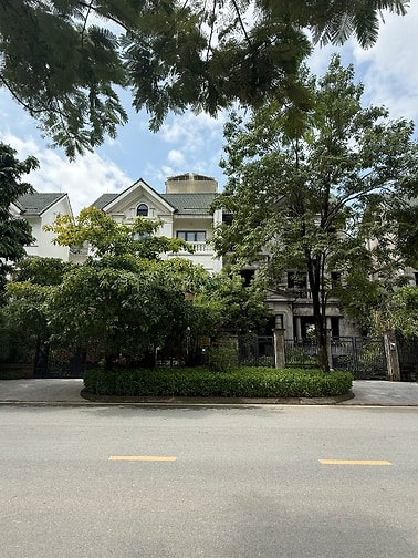 Cần bán gấp biệt thự K7 đô thị Ciputra DT 331m View công viên, hồ 66Ha