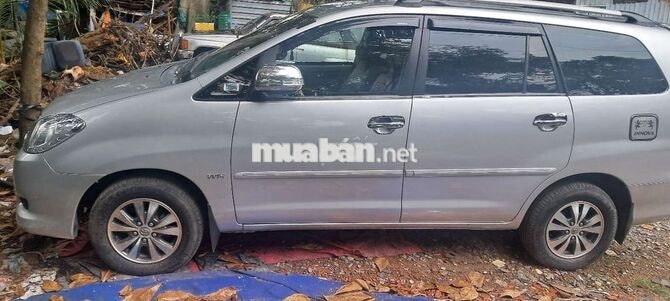Toyota Innova 2008 Bạc 7 chỗ