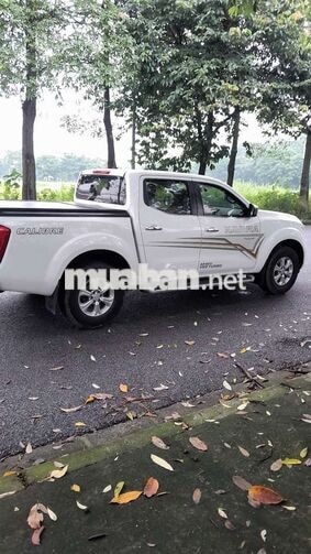 Nissan Navara Trắng Xe bán tải