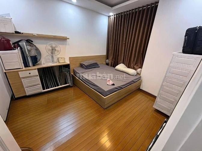 Chung cư Hoa Sen, đầy đủ nội thất 110m2, 3PN, Giá thuê 14,5