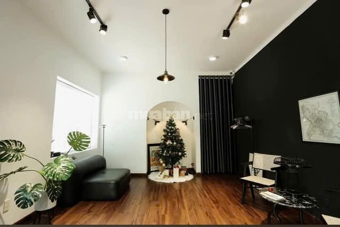 Cho thuê căn Studio 2 gốc mặt tiền Điện Biên Phủ, Trần Quốc Thảo, Q3