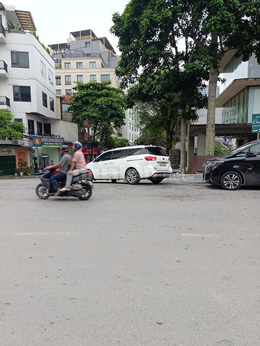 Bán đất Thượng Thanh, 8,95 tỷ, 46m2, mặt tiền 4m, ngõ thông, ô tô vào