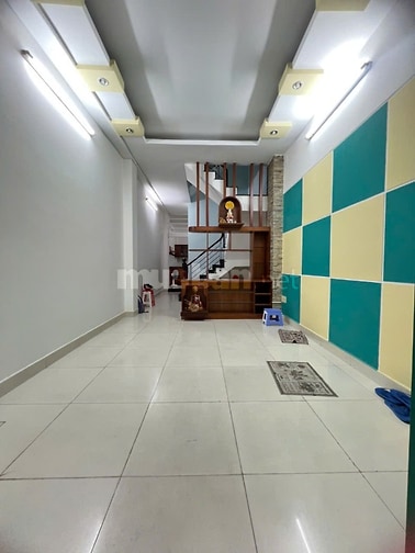 Nhà nguyên căn HXH Nguyễn Trãi. DT 3,5x14m, 4 tầng ST