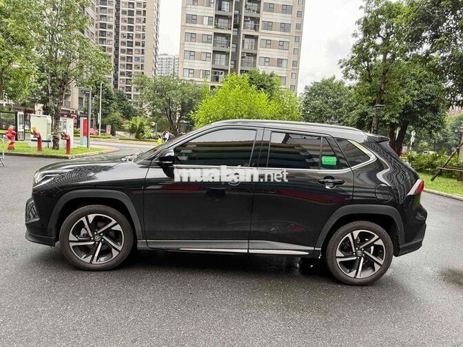 Toyota Corolla Cross 2024 SUV Đen Nhập khẩu