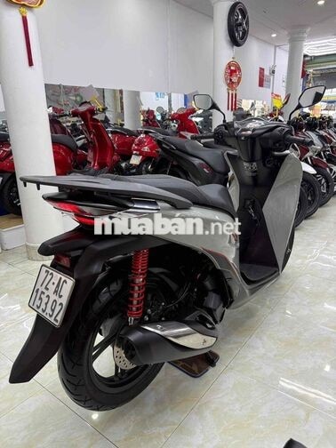 Honda SH160i ABS 2024 Xám xi măng 9072 km