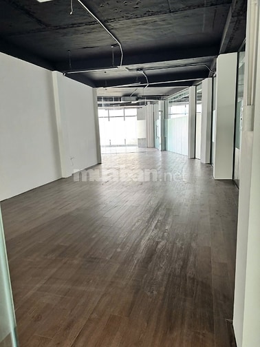 CHO THUÊ VĂN PHÒNG , MẶT TIỀN NGUYỄN THÁI SƠN, ĐỐI DIỆN BỆNH VI