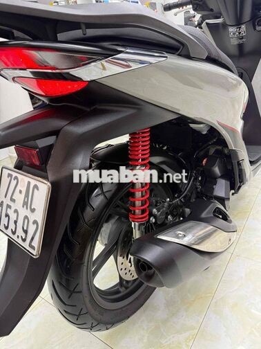 Honda SH160i ABS 2024 Xám xi măng 9072 km