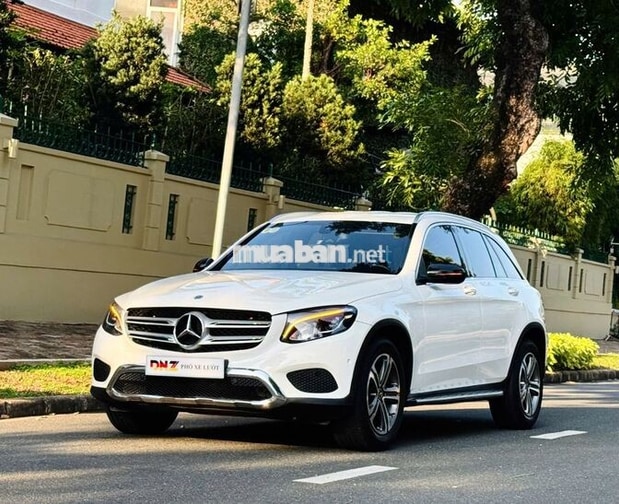 Mercedes GLC200 Model2020 Sản Xuât 2019