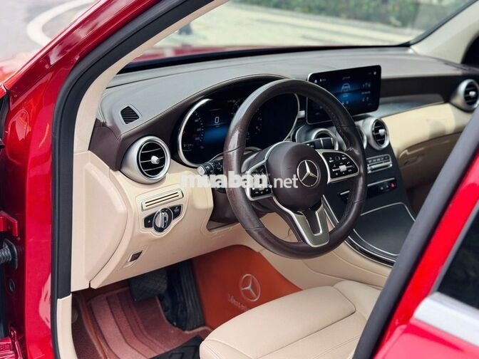 Mercedes GLC300 AMG 4MATIC 2022 Đỏ 68.000 miles