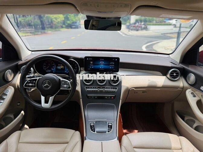 Mercedes GLC300 AMG 4MATIC 2022 Đỏ 68.000 miles