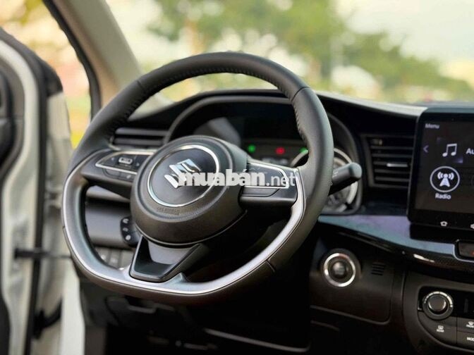 Suzuki XL7 2023 Trắng Xe BIỂN TRẮNG FULL HÃNG