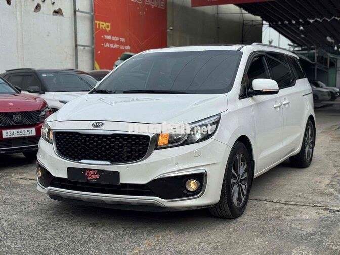 KIA Sedona 2017 7 chỗ Trắng 92.000km