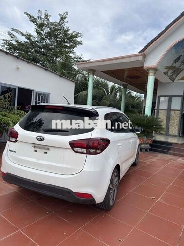 Kia Rondo 2019 Số sàn Trắng