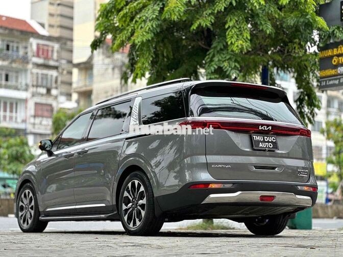 Kia Carnival Signature 2024 Máy dầu Số tự động Xám