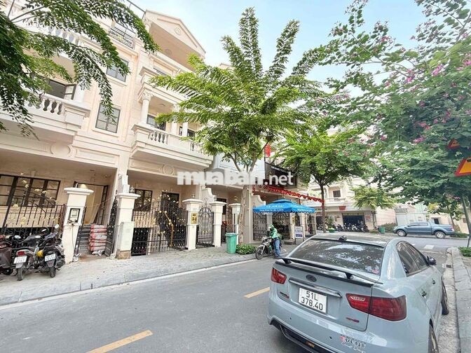💎 TÀI SẢN PARK HILL – 100M², HẦM 4 TẦNG, DÒNG TIỀN 45TR/THÁNG!