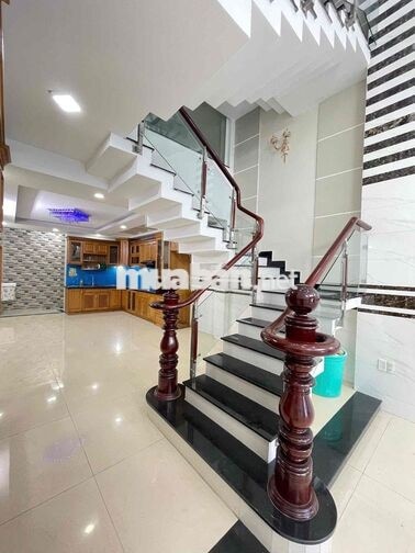 Nhà bán HXH 6m, KDC sầm uất, tiện kinh doanh