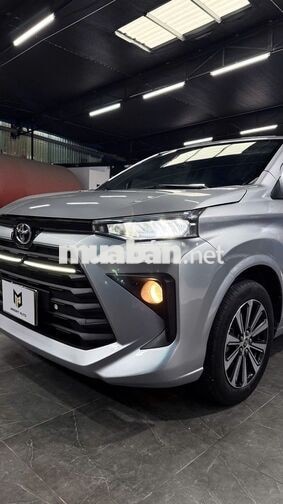 Toyota Avanza Premio 2022 BẠC