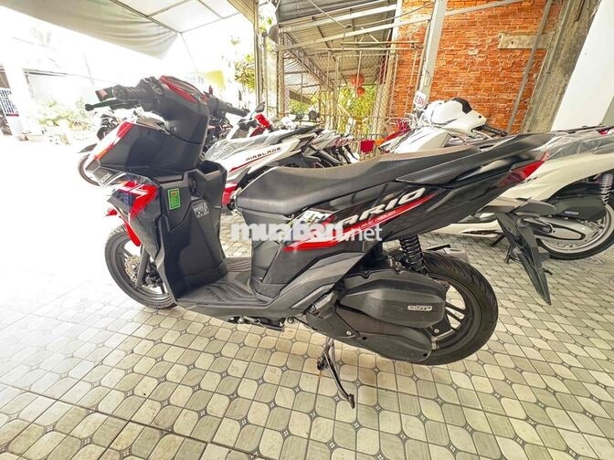 Honda Vario 125 2025 Đỏ đen