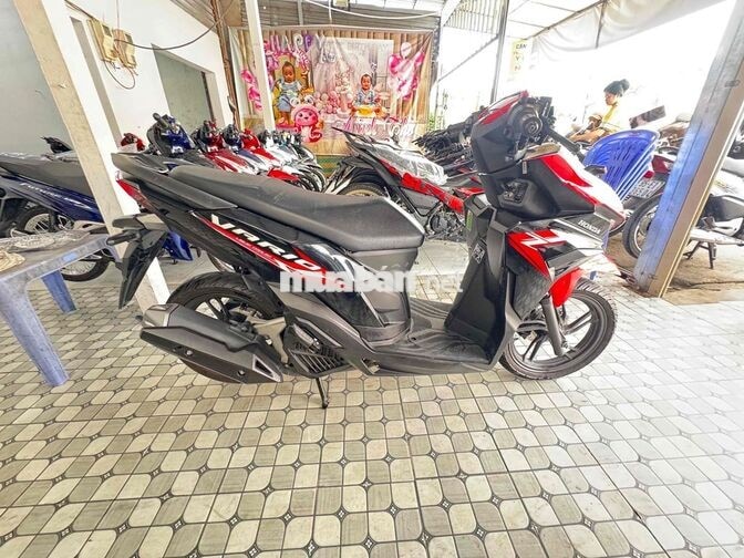Honda Vario 125 2025 Đỏ đen