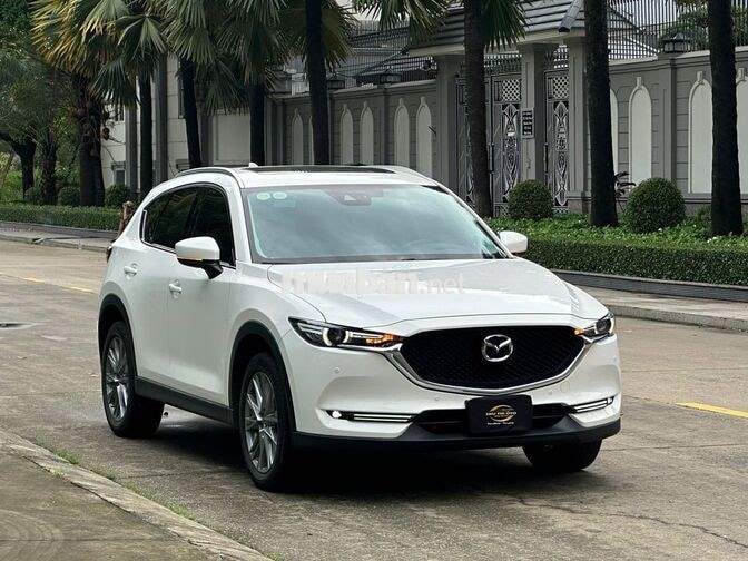 Mazda CX-5 2.0 Premium 2020 Trắng 48.000 km