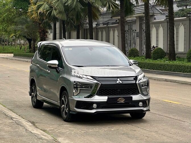 Mitsubishi Xpander 2023 1.5 Premium Bạc 8.000km
